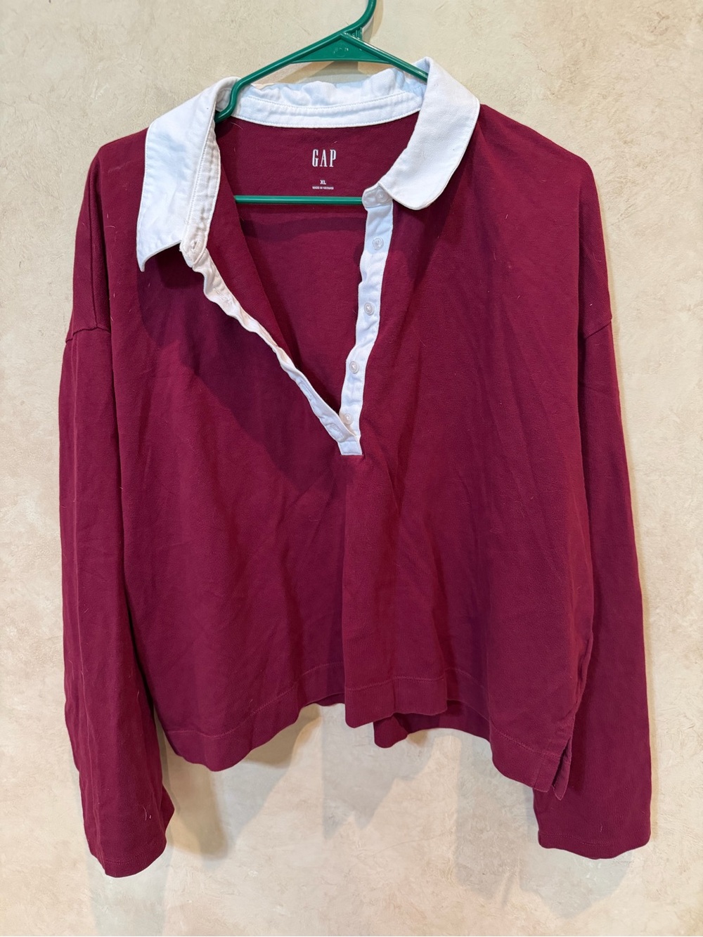 GAP cropped rugby Long Sleeve Polo with White Collar - Burgundy xl